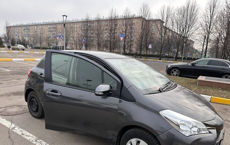 Toyota Vitz, 2019 год, 1 300 000 рублей, 5 фотография