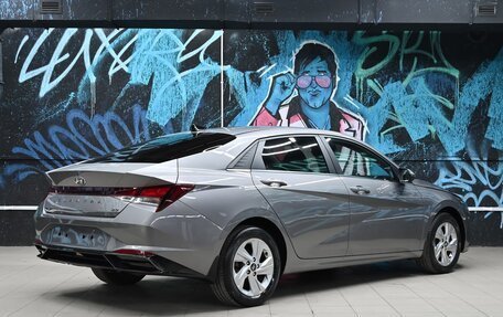 Hyundai Elantra, 2020 год, 1 995 000 рублей, 4 фотография
