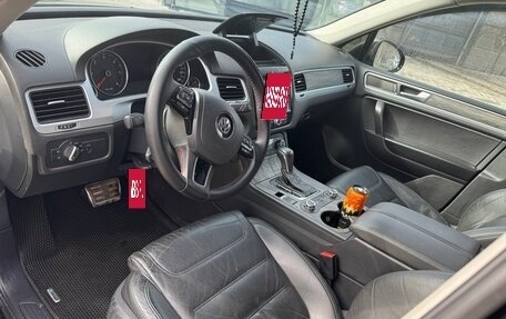 Volkswagen Touareg III, 2010 год, 1 700 000 рублей, 8 фотография