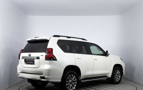 Toyota Land Cruiser Prado 150 рестайлинг 2, 2019 год, 6 249 000 рублей, 5 фотография