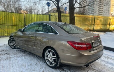 Mercedes-Benz E-Класс, 2012 год, 1 850 000 рублей, 4 фотография