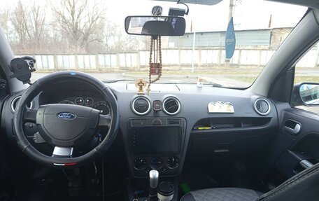 Ford Fusion I, 2006 год, 365 000 рублей, 1 фотография