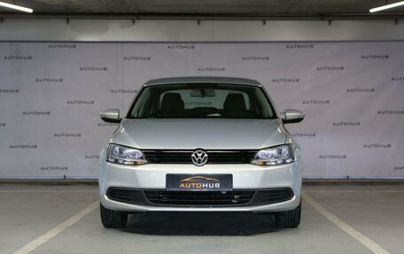 Volkswagen Jetta VI, 2014 год, 1 300 000 рублей, 2 фотография