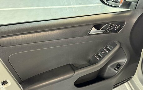 Volkswagen Jetta VI, 2014 год, 1 300 000 рублей, 10 фотография