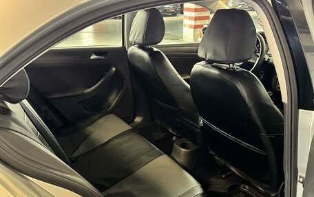 Volkswagen Jetta VI, 2014 год, 1 300 000 рублей, 16 фотография