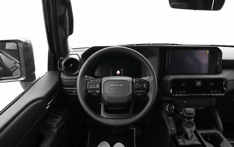 Toyota Land Cruiser Prado, 2024 год, 9 590 000 рублей, 6 фотография