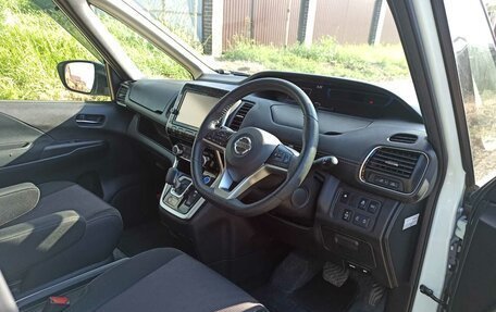 Nissan Serena IV, 2018 год, 2 090 000 рублей, 2 фотография