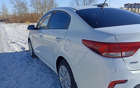 KIA Rio IV, 2017 год, 1 090 000 рублей, 7 фотография