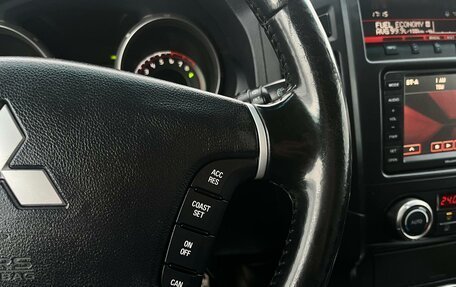 Mitsubishi Pajero IV, 2011 год, 1 715 000 рублей, 21 фотография
