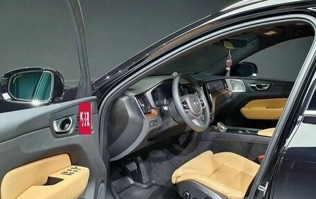 Volvo XC60 II, 2021 год, 4 256 000 рублей, 5 фотография