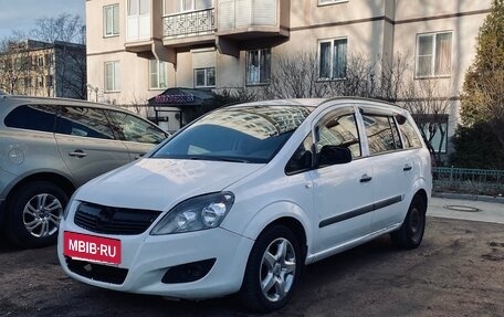 Opel Zafira B, 2011 год, 535 000 рублей, 4 фотография