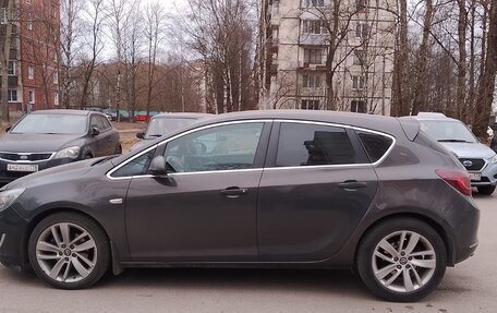 Opel Astra J, 2014 год, 608 000 рублей, 6 фотография