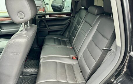 Volkswagen Touareg III, 2008 год, 1 230 000 рублей, 30 фотография