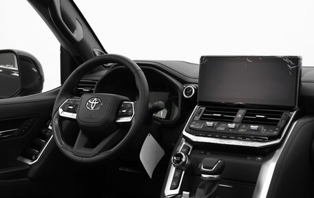 Toyota Land Cruiser, 2024 год, 12 990 000 рублей, 16 фотография