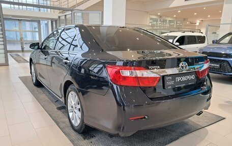 Toyota Camry, 2014 год, 1 797 000 рублей, 8 фотография