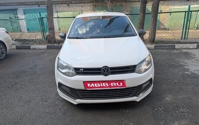 Volkswagen Polo VI (EU Market), 2010 год, 950 000 рублей, 1 фотография