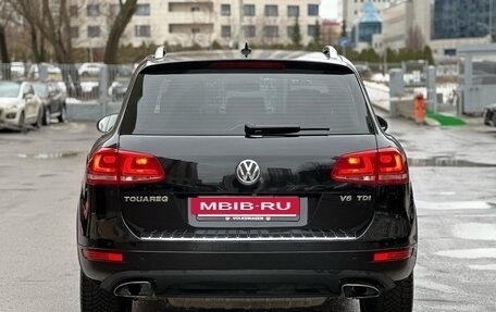 Volkswagen Touareg III, 2011 год, 2 350 000 рублей, 5 фотография