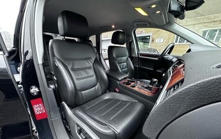 Volkswagen Touareg III, 2011 год, 2 350 000 рублей, 7 фотография