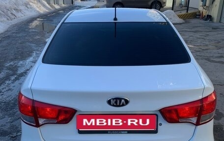 KIA Rio III рестайлинг, 2015 год, 890 000 рублей, 6 фотография