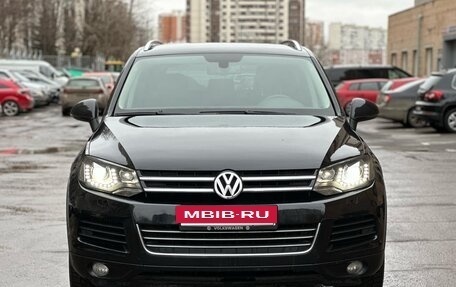 Volkswagen Touareg III, 2011 год, 2 350 000 рублей, 3 фотография