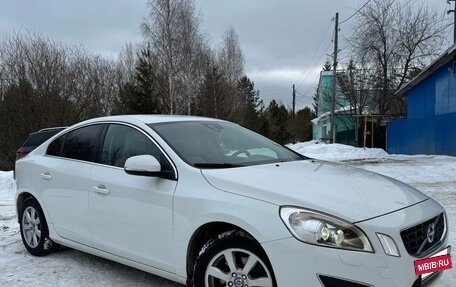 Volvo S60 III, 2012 год, 900 000 рублей, 2 фотография