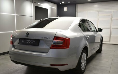 Skoda Octavia, 2018 год, 1 600 000 рублей, 23 фотография