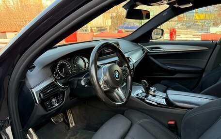 BMW 5 серия, 2018 год, 3 700 000 рублей, 7 фотография