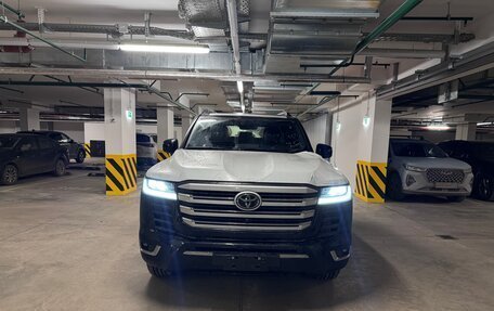 Toyota Land Cruiser, 2024 год, 12 800 000 рублей, 1 фотография