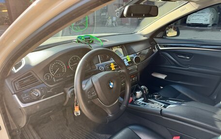 BMW 5 серия, 2014 год, 2 280 000 рублей, 9 фотография