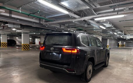 Toyota Land Cruiser, 2024 год, 12 800 000 рублей, 6 фотография