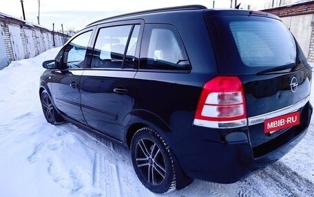 Opel Zafira B, 2008 год, 650 000 рублей, 9 фотография