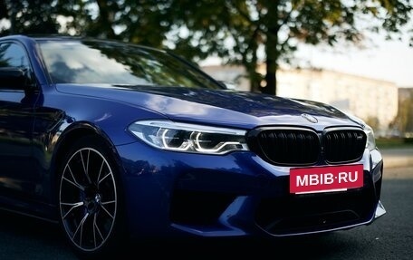 BMW M5, 2019 год, 8 700 000 рублей, 3 фотография