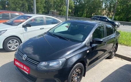 Volkswagen Polo VI (EU Market), 2013 год, 880 000 рублей, 4 фотография