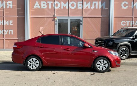 KIA Rio III рестайлинг, 2013 год, 730 000 рублей, 4 фотография