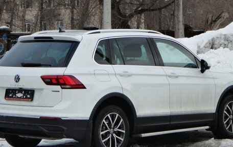 Volkswagen Tiguan II, 2021 год, 2 850 000 рублей, 6 фотография