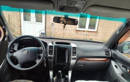 Toyota Land Cruiser Prado 120 рестайлинг, 2005 год, 1 830 000 рублей, 6 фотография