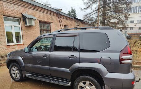 Toyota Land Cruiser Prado 120 рестайлинг, 2005 год, 1 830 000 рублей, 19 фотография