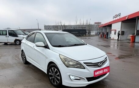 Hyundai Solaris II рестайлинг, 2015 год, 825 000 рублей, 6 фотография