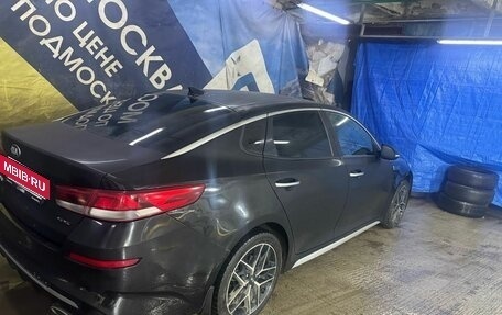 KIA Optima IV, 2019 год, 1 650 000 рублей, 2 фотография