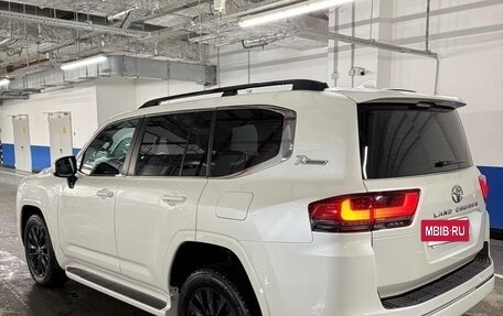 Toyota Land Cruiser, 2022 год, 12 000 000 рублей, 5 фотография