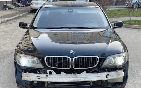 BMW 7 серия, 2006 год, 525 000 рублей, 3 фотография