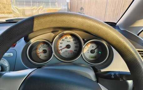 Honda Fit III, 2006 год, 630 000 рублей, 7 фотография