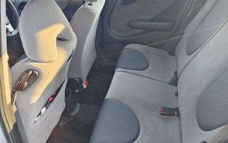 Honda Fit III, 2006 год, 630 000 рублей, 9 фотография