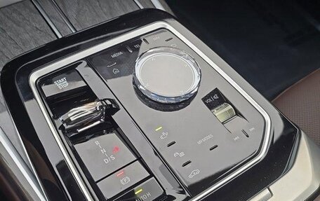 BMW 7 серия, 2025 год, 14 365 000 рублей, 13 фотография