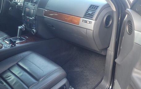 Volkswagen Touareg III, 2008 год, 1 490 000 рублей, 8 фотография