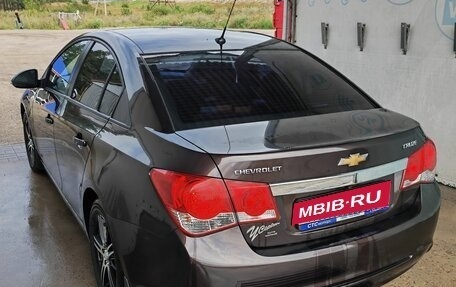 Chevrolet Cruze II, 2013 год, 750 000 рублей, 3 фотография