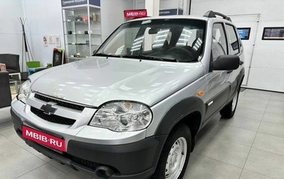 Chevrolet Niva I рестайлинг, 2011 год, 560 000 рублей, 1 фотография