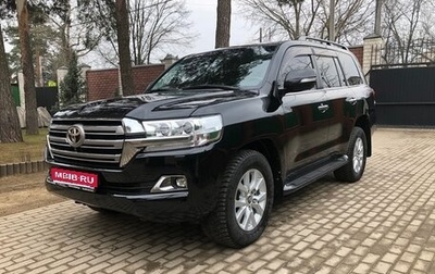 Toyota Land Cruiser 200, 2018 год, 5 980 000 рублей, 1 фотография