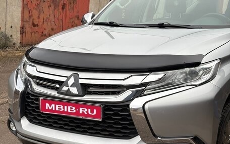 Mitsubishi Pajero Sport III рестайлинг, 2017 год, 2 500 000 рублей, 1 фотография