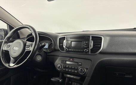 KIA Sportage IV рестайлинг, 2018 год, 1 900 000 рублей, 14 фотография